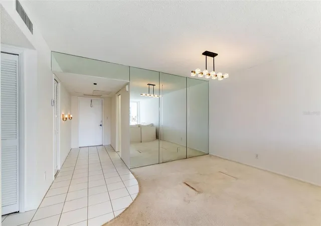 Photo 3 of Condo for sale at 605 Oaks Dr #607, Pompano Beach, FL 33069 | MLS# O6441466 | Listing updated on 2026-10-12