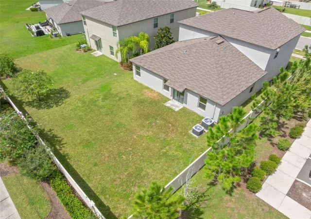 Photo 2 of Single family home for sale at 5061 White Chicory Dr, Apollo Beach, FL 33572 | MLS# TB8548288 | Listing updated on 2026-10-06