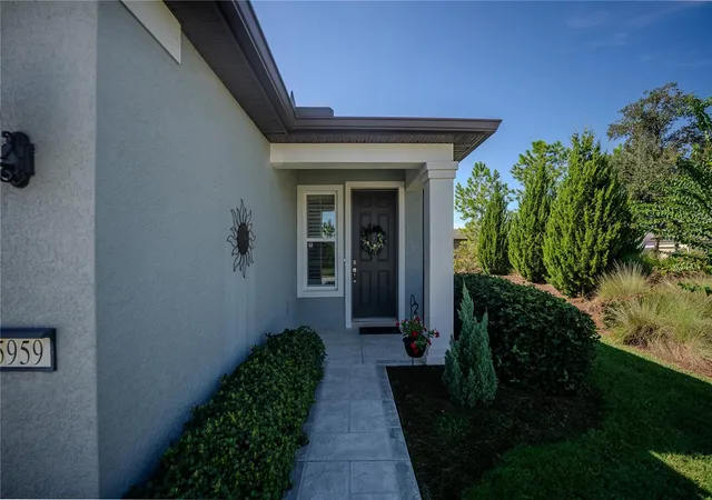 Photo 2 of Single family home for sale at 5959 Sw 93rd Circle, Ocala, FL 34481 | MLS# OM732197 | Listing updated on 2026-09-16