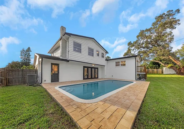 Photo 3 of Single family home for sale at 8209 134th Street, Seminole, FL 33776 | MLS# TB8548295 | Listing updated on 2026-10-08