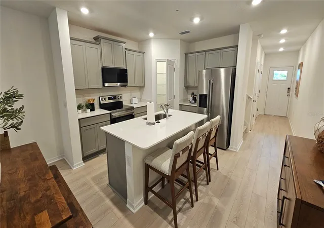 Photo 4 of Townhouse for sale at 19912 Madera Cir, Venice, FL 34293 | MLS# A4705963 | Listing updated on 2026-09-14