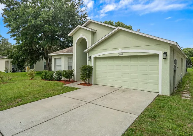 Photo 3 of Single family home for sale at 3916 Judson Dr, Land O Lakes, FL 34638 | MLS# W7889489 | Listing updated on 2026-09-17