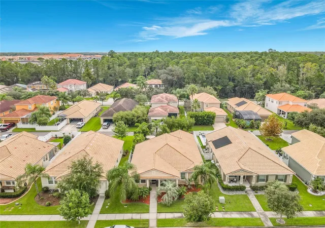 Photo 4 of Single family home for sale at 3357 Velona Ave, New Smyrna Beach, FL 32168 | MLS# NS1089245 | Listing updated on 2026-09-17