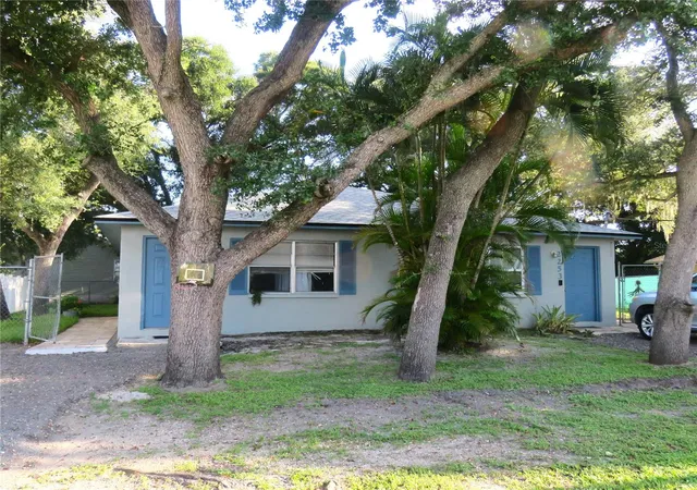 Photo 1 of Multi family home for sale at 2251 And 2253 19th St, Sarasota, FL 34234 | MLS# TB8548302 | Listing updated on 2026-09-14