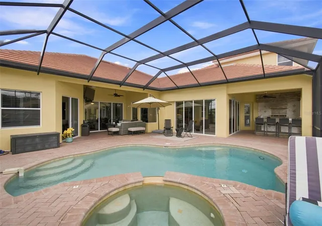 Photo 2 of Single family home for sale at 10801 Barbados Isle Dr, Tampa, FL 33647 | MLS# TB8548304 | Listing updated on 2026-10-08