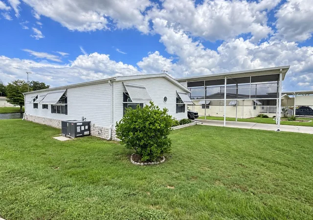 Photo 3 of Manufactured home for sale at 4986 Mount Olive Shrs Dr, Polk City, FL 33868 | MLS# P4939882 | Listing updated on 2026-10-09