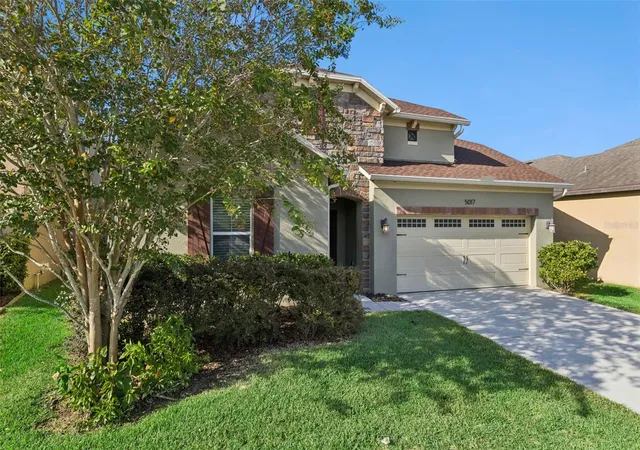 Photo 1 of Single family home for sale at 5017 Torchwood Dr, Minneola, FL 34715 | MLS# O6441474 | Listing updated on 2026-09-19