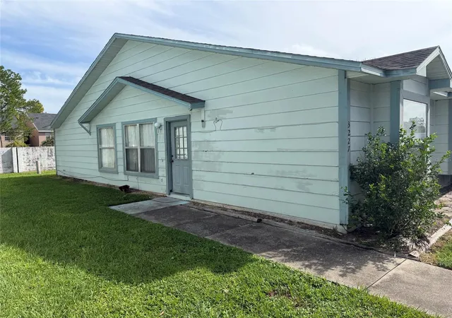 Townhouse for sale at 3227 Chesswood Ave, KISSIMMEE, FL 34741 | MLS# O6441475
