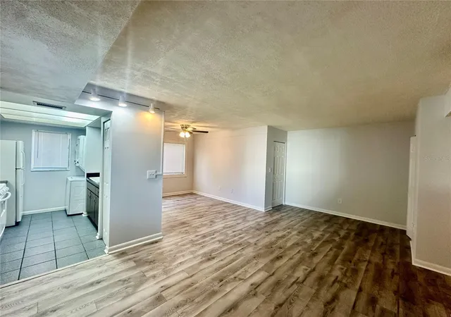Photo 1 of Condo for sale at 606 Pavare Ct #606, Winter Haven, FL 33884 | MLS# L4965031 | Listing updated on 2026-09-15