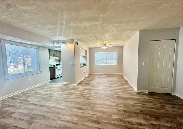 Photo 2 of Condo for sale at 606 Pavare Ct #606, Winter Haven, FL 33884 | MLS# L4965031 | Listing updated on 2026-09-15