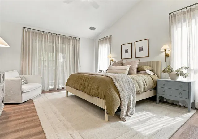 Photo 3 of Single family home for sale at 1515 Midnight Pass Way, Clearwater, FL 33765 | MLS# TB8548309 | Listing updated on 2026-09-30