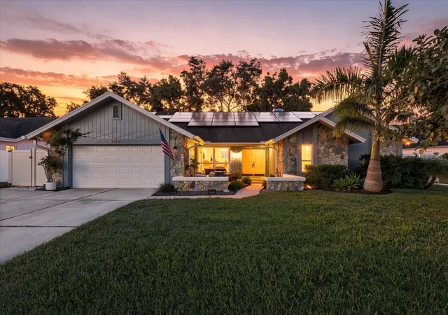 Single family home for sale at 1515 Midnight Pass Way, CLEARWATER, FL 33765 | MLS# TB8548309