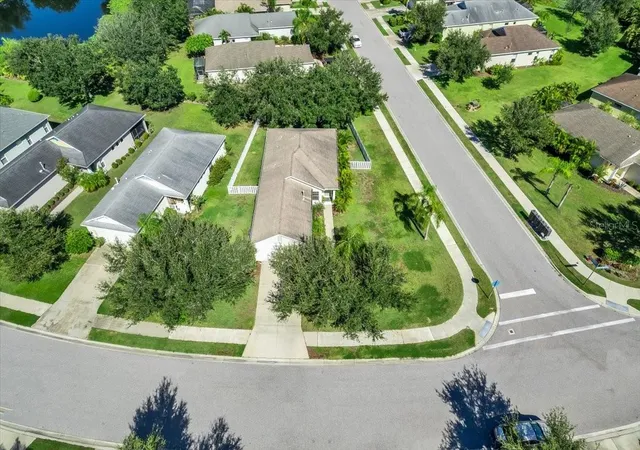 Photo 2 of Single family home for sale at 11523 Piedmont Park Xing, Bradenton, FL 34211 | MLS# A4705964 | Listing updated on 2026-09-19