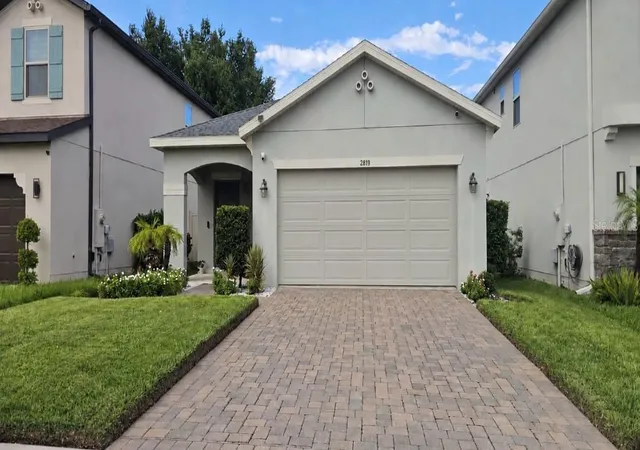 Photo 1 of Single family home for sale at 2819 Priego Blvd, Kissimmee, FL 34744 | MLS# S5157493 | Listing updated on 2026-09-14