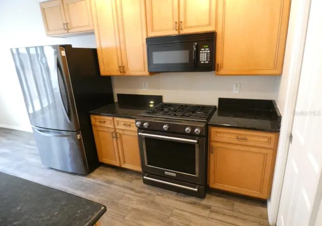 Photo 3 of Townhouse for sale at 11506 Fountainhead Dr, Tampa, FL 33626 | MLS# W7889491 | Listing updated on 2026-10-30