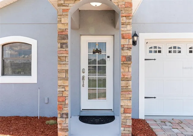 Photo 3 of Single family home for sale at 17703 Neal Dr, Montverde, FL 34756 | MLS# O6441482 | Listing updated on 2026-10-06