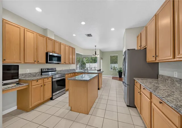 Photo 3 of Sale Pending at 2406 Blossomwood Dr, Oviedo, FL 32765 | MLS# O6441483 | Listing updated on 2026-09-23