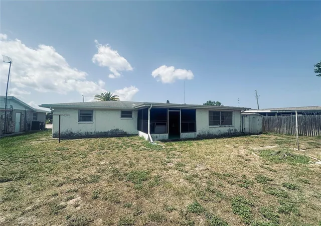 Photo 4 of Single family home for sale at 3249 Trask Dr, Holiday, FL 34691 | MLS# TB8548315 | Listing updated on 2026-09-16
