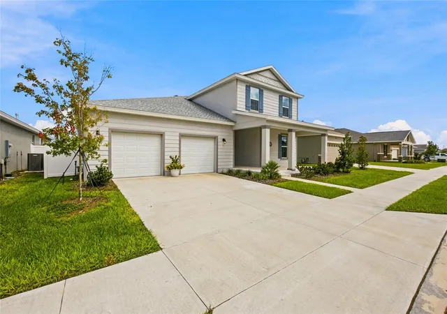 Photo 2 of Single family home for sale at 5637 Sw 78th Avenue Rd, Ocala, FL | MLS# OM732203 | Listing updated on 2026-10-08
