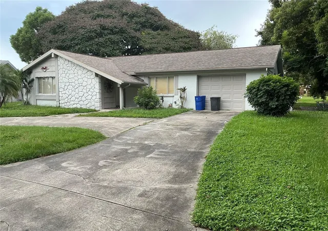 Photo 1 of Single family home for sale at 3900 Edgemont Dr, New Port Richey, FL 34652 | MLS# TB8548317 | Listing updated on 2026-09-15
