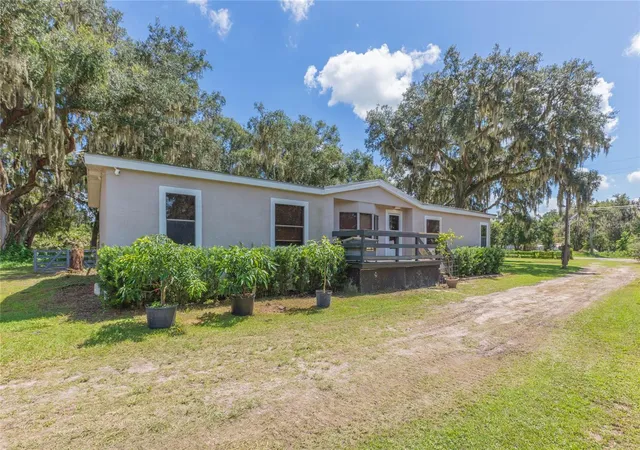 Photo 1 of Manufactured home for sale at 2250 Nichols Rd, Lithia, FL 33547 | MLS# TB8548318 | Listing updated on 2026-09-22