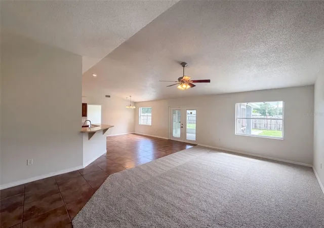 Photo 2 of Sale Pending at 6536 Horizon Point Dr, Lakeland, FL 33813 | MLS# O6441488 | Listing updated on 2026-10-20