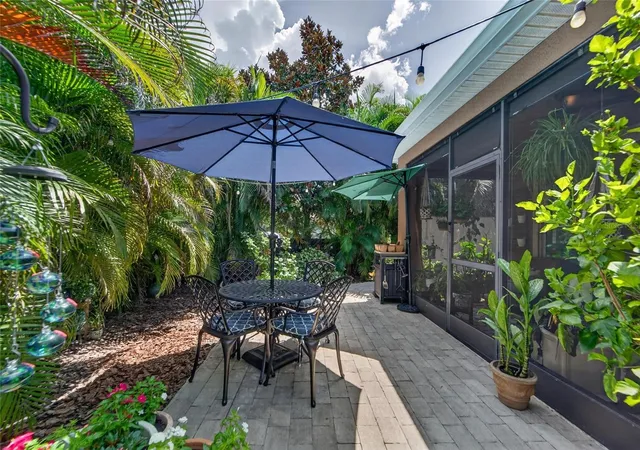 Photo 3 of Single family home for sale at 6511 Salt Crk Ave, Apollo Beach, FL 33572 | MLS# TB8548320 | Listing updated on 2026-10-06