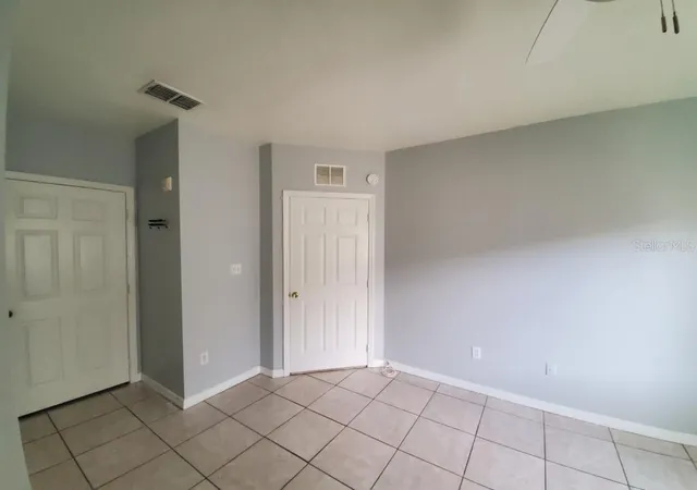 Photo 4 of Condo for sale at 13215 Villa Vista Dr #203, Orlando, FL 32824 | MLS# O6441492 | Listing updated on 2026-10-01