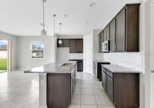 Photo 4 of Single family home for sale at 2570 Wadeview Loop, Saint Cloud, FL 34769 | MLS# O6441494 | Listing updated on 2026-10-02