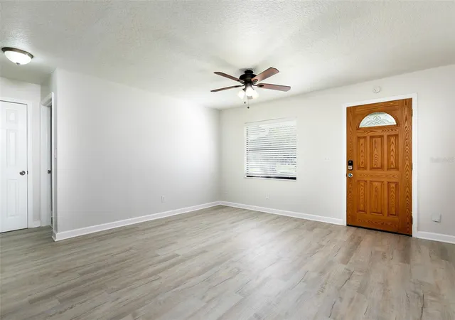 Photo 3 of Single family home for sale at 500 Birch Ct, Altamonte Springs, FL 32714 | MLS# O6441495 | Listing updated on 2026-10-03