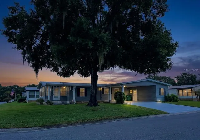 Photo 2 of Manufactured home for sale at 2353 W Coach N Four Dr, Leesburg, FL 34748 | MLS# O6441506 | Listing updated on 2026-09-16