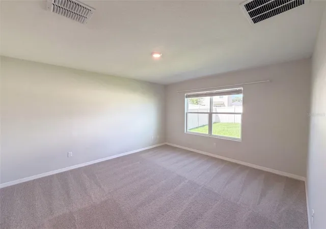 Photo 3 of Single family home for sale at 2112 Elio Ridge Dr, Zellwood, FL 32798 | MLS# O6441507 | Listing updated on 2026-10-08