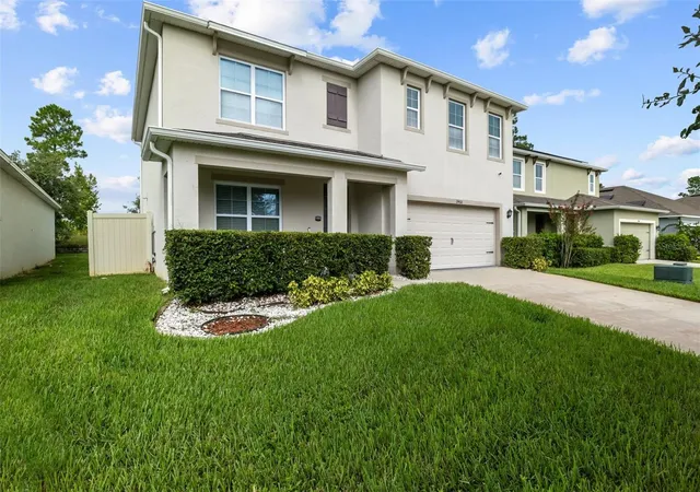 Photo 2 of Single family home for sale at 2460 White Poppy Dr, Kissimmee, FL 34747 | MLS# S5157514 | Listing updated on 2026-09-26