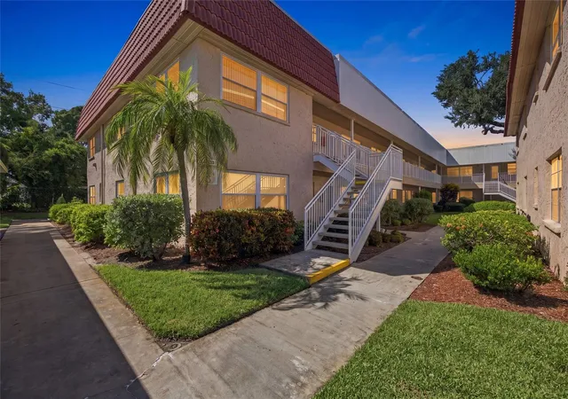 Photo 3 of Condo for sale at 10036 63rd Avenue N #26, Saint Petersburg, FL 33708 | MLS# TB8548342 | Listing updated on 2026-09-26