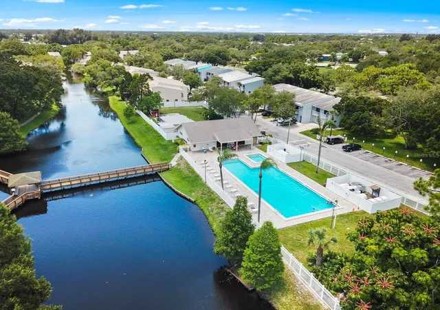 Photo 2 of Condo for sale at 6410 92nd Place N #1401, Pinellas Park, FL 33782 | MLS# TB8548346 | Listing updated on 2026-10-03