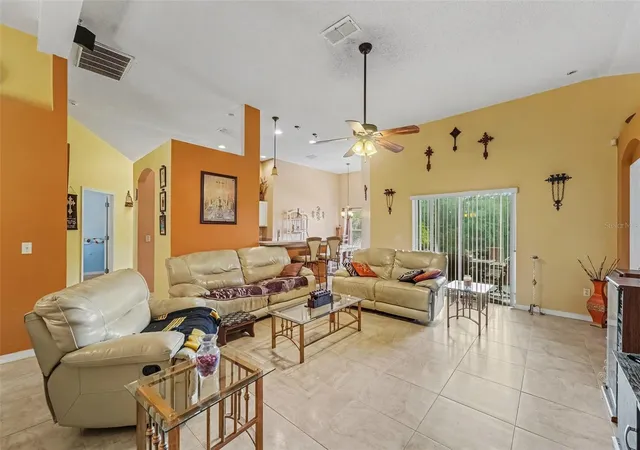 Photo 4 of Single family home for sale at 13522 White Elk Loop, Tampa, FL 33626 | MLS# TB8548352 | Listing updated on 2026-10-28