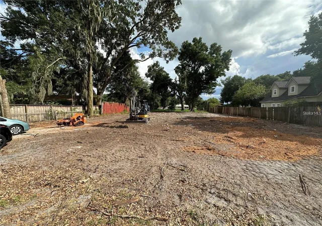 Photo 4 of Land for sale at 307 E Orlando Ave, Ocoee, FL 34761 | MLS# O6441524 | Listing updated on 2026-09-15