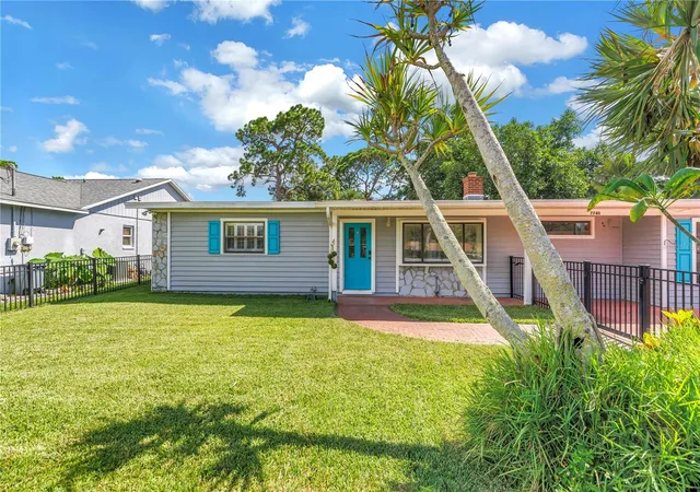 Photo 1 of Single family home for sale at 7740 40th Terrace N, Saint Petersburg, FL 33709 | MLS# TB8548365 | Listing updated on 2026-09-15