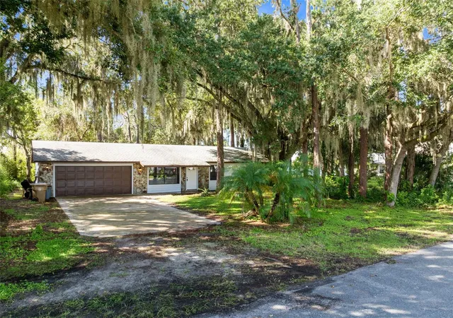 Photo 3 of Single family home for sale at 6360 Jess Ct, Saint Cloud, FL 34771 | MLS# S5157521 | Listing updated on 2026-09-15