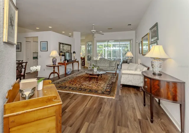 Photo 2 of Single family home for sale at 554 Fallbrook Dr, Venice, FL 34292 | MLS# N6145754 | Listing updated on 2026-09-27