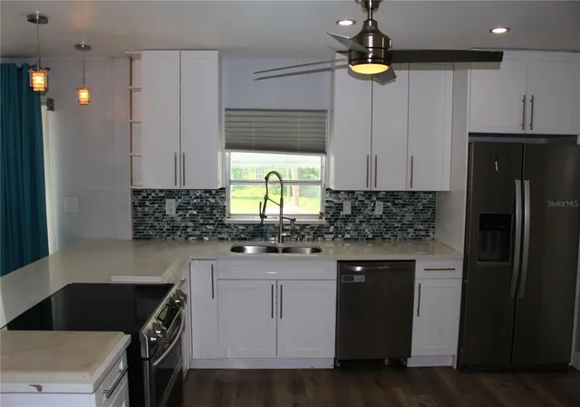 Photo 3 of Single family home for sale at 1931 Ramsey Dr, Lake Worth Beach, FL 33461 | MLS# O6441533 | Listing updated on 2026-09-23