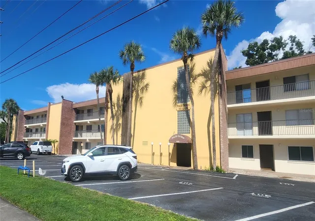Condo for sale at 4435 1st Street NE #111, Saint Petersburg, FL 33703 | MLS# TB8548370