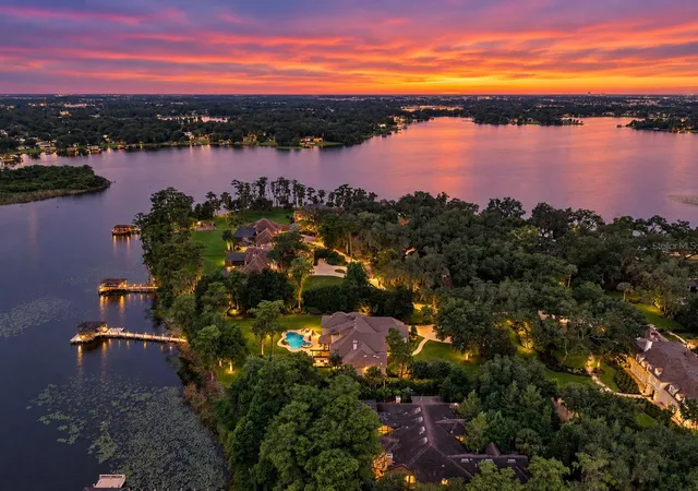 Photo 3 of Single family home for sale at 5115 Cranes Point Ct, Orlando, FL 32839 | MLS# O6441535 | Listing updated on 2026-09-30