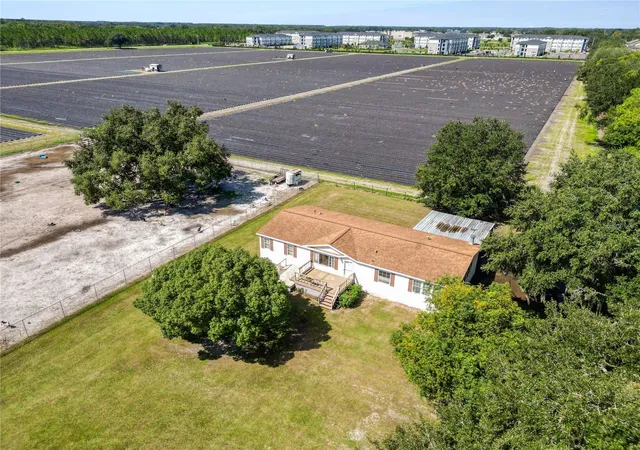 Manufactured home for sale at 3003 Gerald Hall Rd, PLANT CITY, FL 33566 | MLS# L4965046