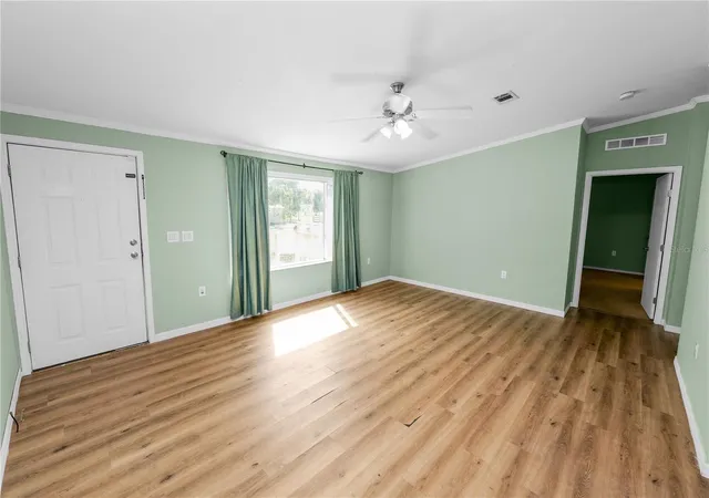 Photo 3 of Manufactured home for sale at 3003 Gerald Hall Rd, Plant City, FL 33566 | MLS# L4965046 | Listing updated on 2026-09-29