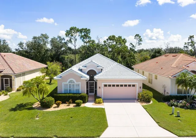 Photo 1 of Single family home for sale at 711 Back Nine Dr, Venice, FL 34285 | MLS# N6145755 | Listing updated on 2026-09-17