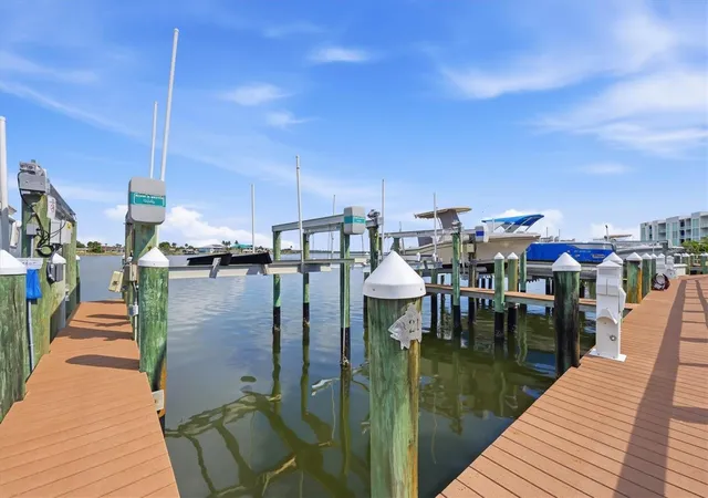 Photo 4 of Condo for sale at 1375 Beach Rd #210 & SLIP 21, Englewood, FL 34223 | MLS# D6148765 | Listing updated on 2026-10-03