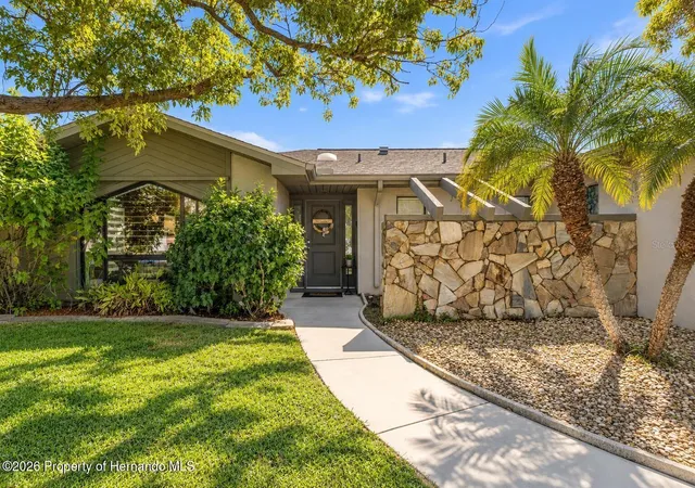 Photo 4 of Single family home for sale at 4108 Daisy Dr, Hernando Beach, FL 34607 | MLS# W7889498 | Listing updated on 2026-09-19