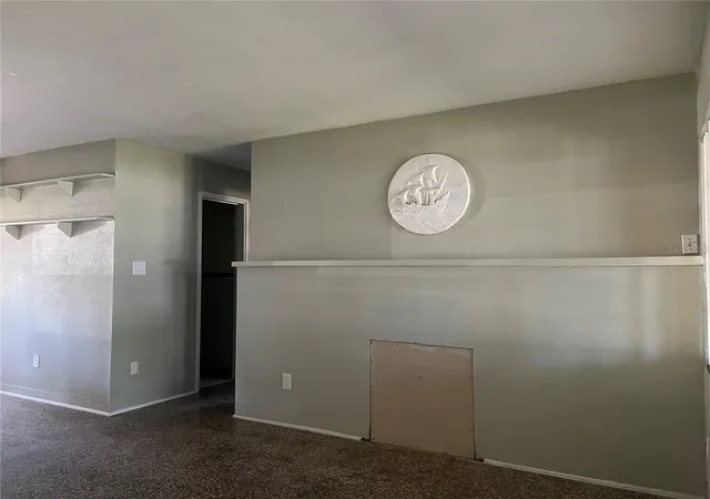 Photo 3 of Single family home for sale at 21 Lind Ave, Kissimmee, FL 34744 | MLS# S5157527 | Listing updated on 2026-10-02