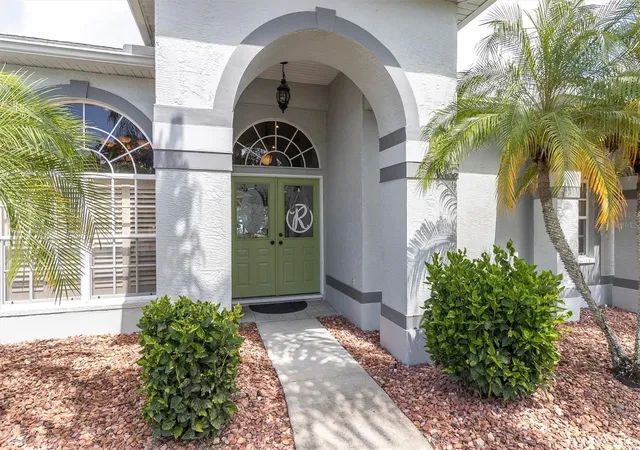 Photo 2 of Single family home for sale at 5631 Hereford Dr, New Port Richey, FL 34655 | MLS# W7889499 | Listing updated on 2026-10-20